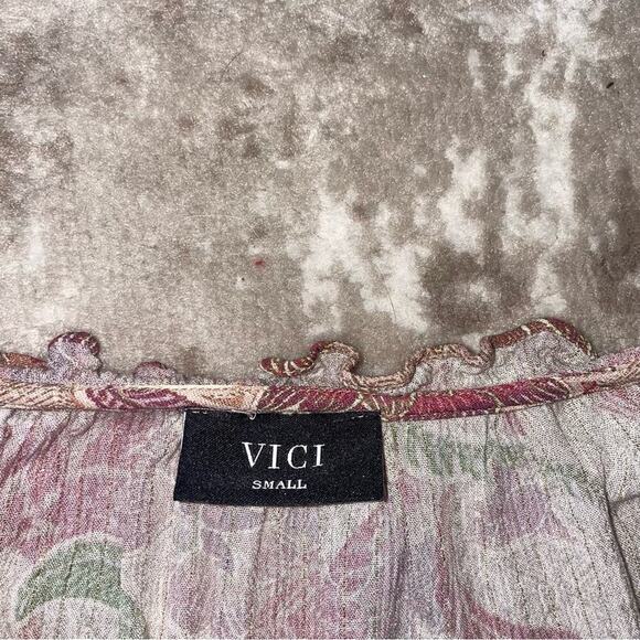 VICI Womens blouse Pink Red Floral Metallic Threading Flowy Boho top Size SM - Picture 3 of 10